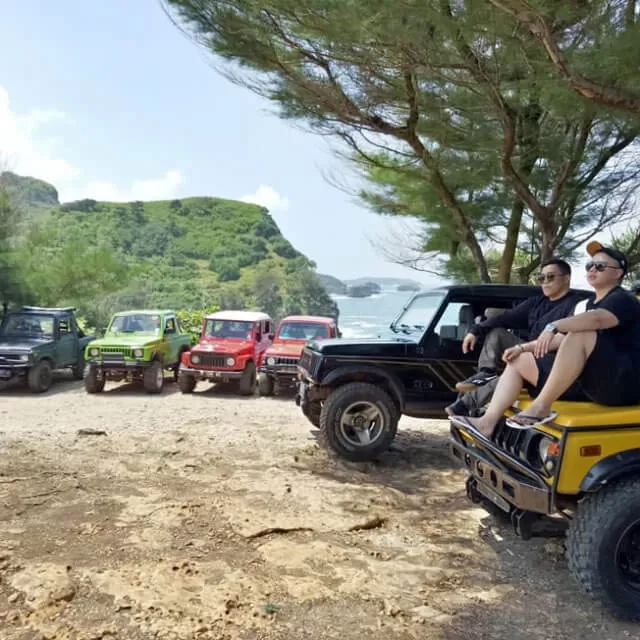 Jeep Adventure pantai timang