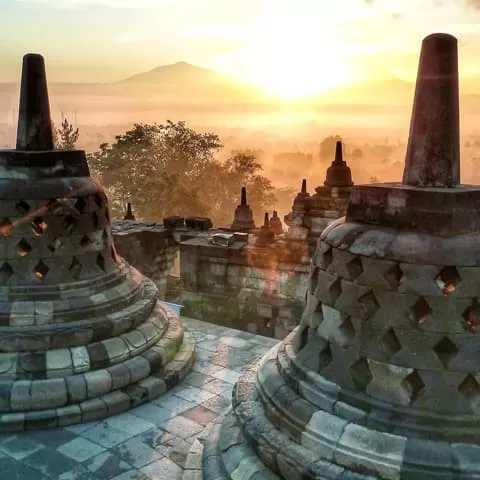 sunset borobudur